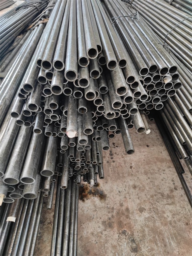 张掖16mn精密无缝钢管