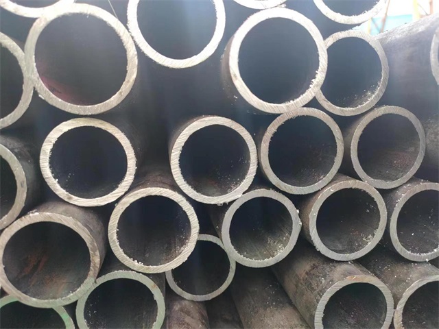 张掖10#结构用无缝钢管