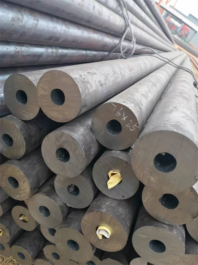 张掖15crmo无缝钢管