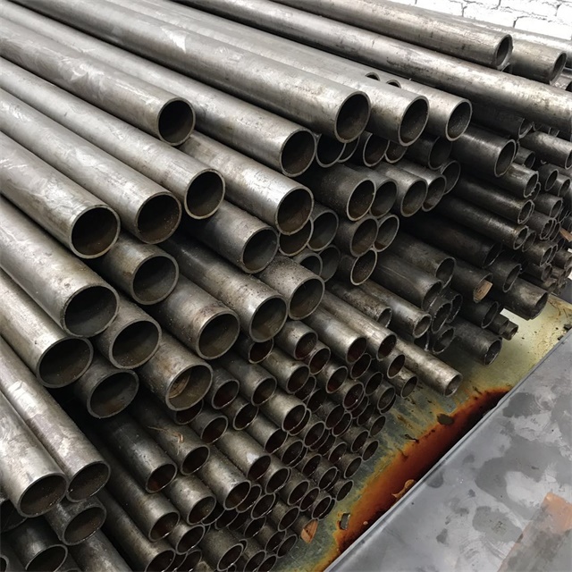 张掖光亮无缝钢管厂