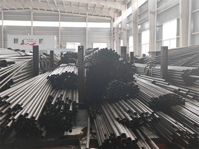 张掖45#精密无缝钢管加工